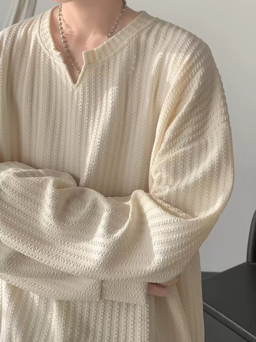 Textured Plissé V-Neck Long Sleeve Shirt